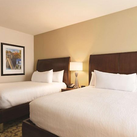 Hilton Garden Inn Boston Logan Airport Eksteriør billede