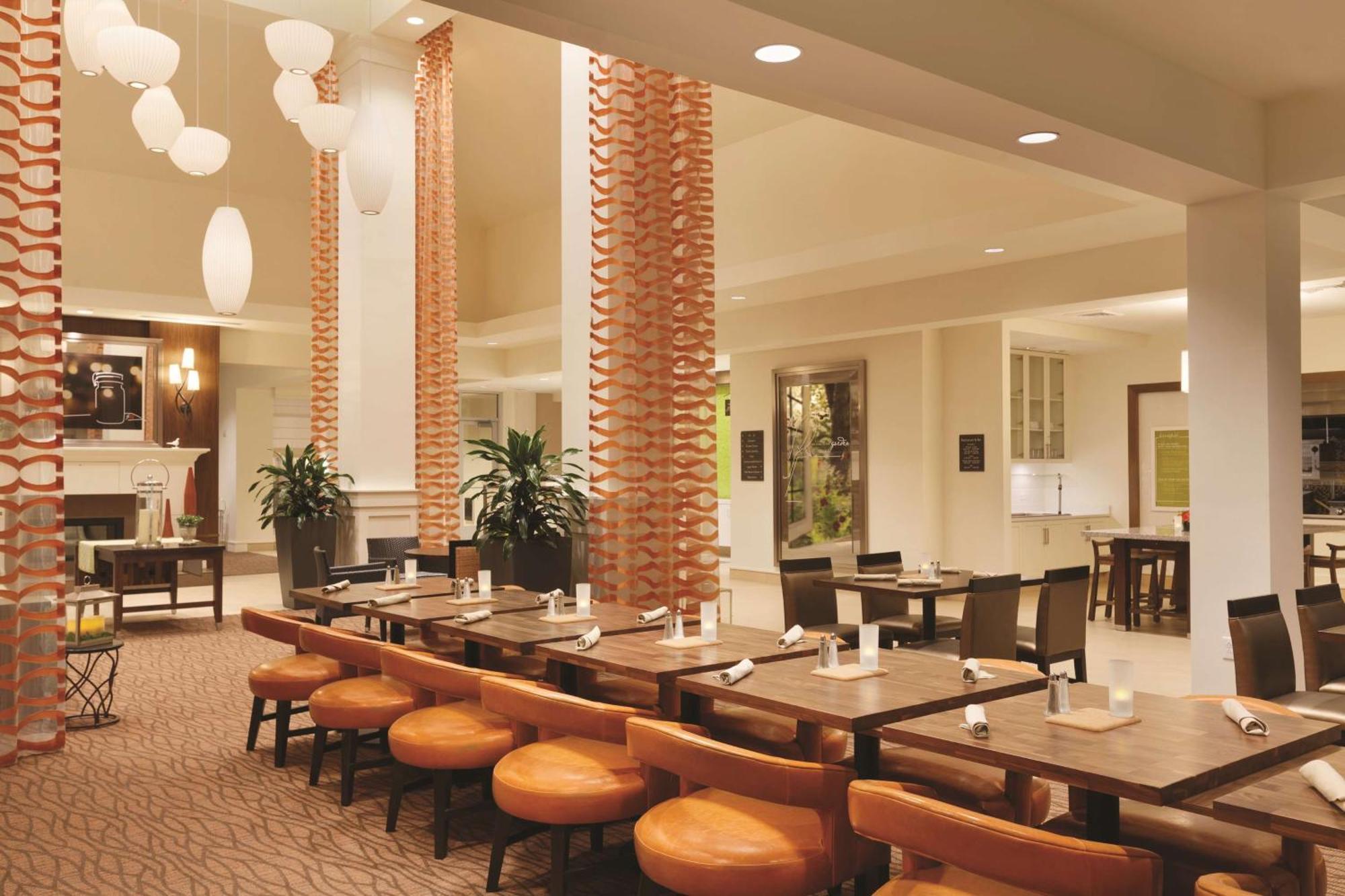 Hilton Garden Inn Boston Logan Airport Eksteriør billede