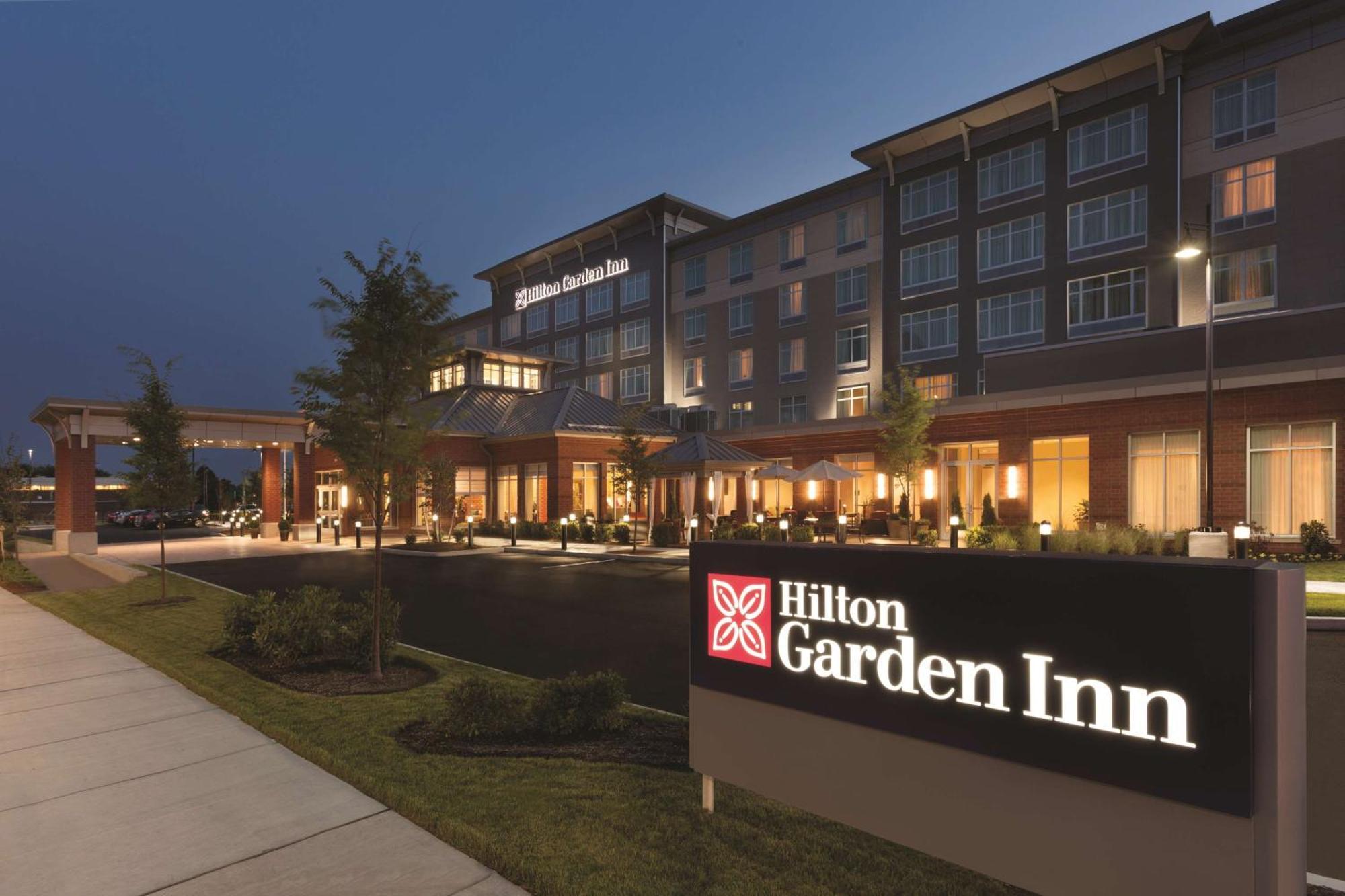 Hilton Garden Inn Boston Logan Airport Eksteriør billede