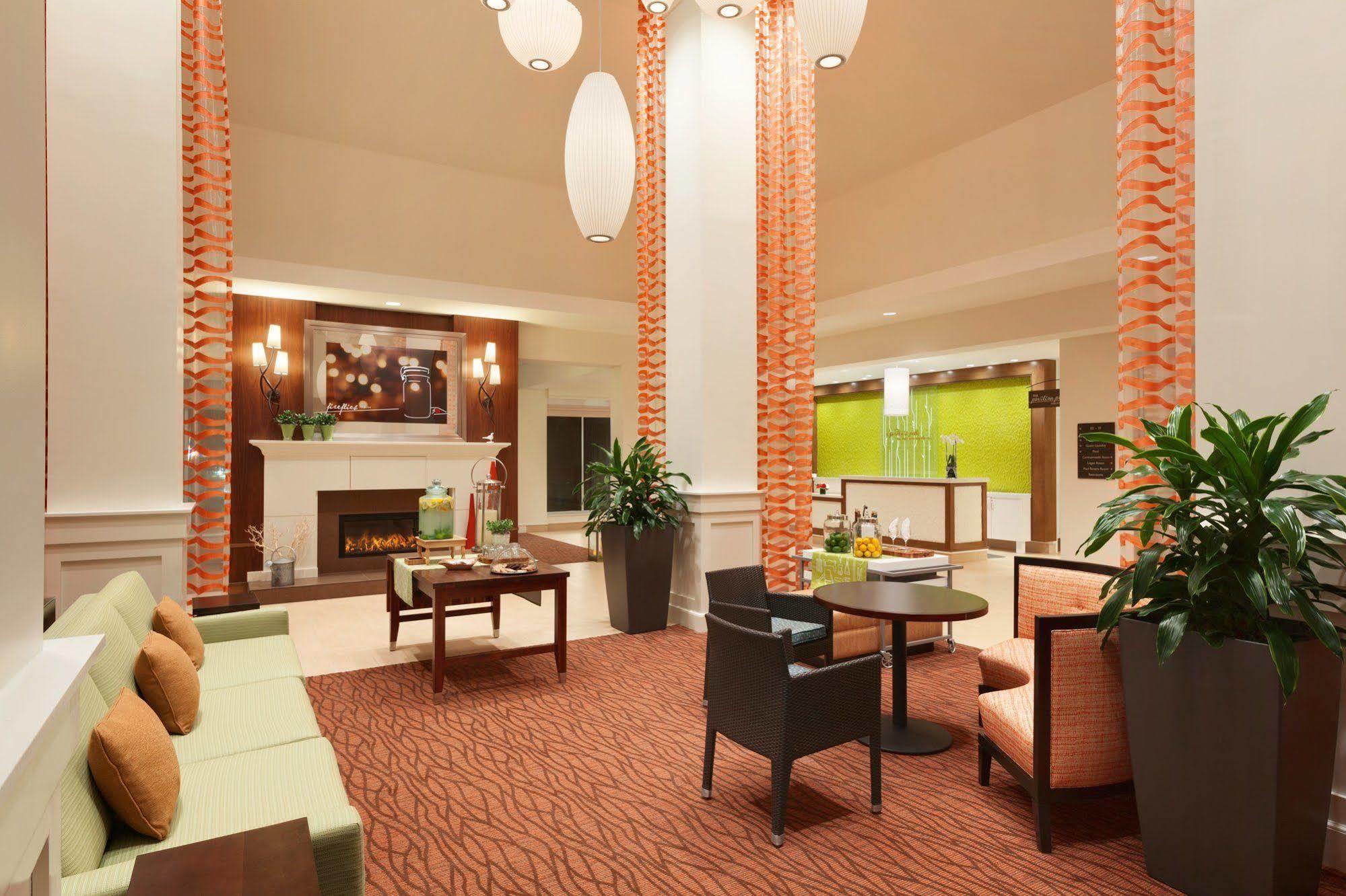 Hilton Garden Inn Boston Logan Airport Eksteriør billede